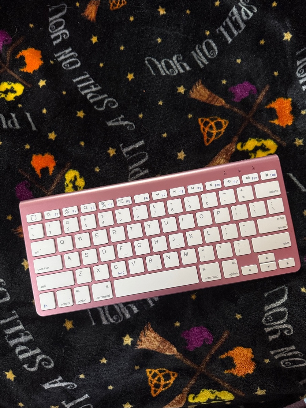 Wireless Pink Bluetooth iPad Keyboard – Slim Compact Design